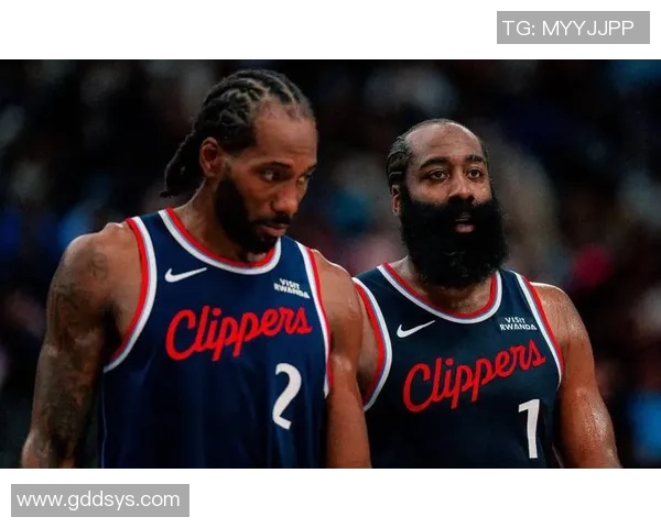 1224勇士与快船国的激烈对决展现篮球魅力与团队精神的巅峰较量