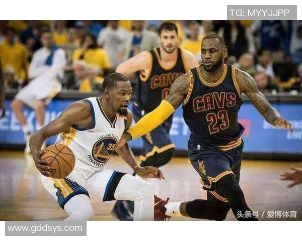 2015年骑士与勇士圣诞大战回顾:篮球盛宴中的传奇对决与精彩瞬间